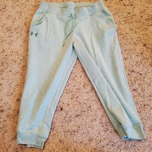 Under Armour capris sweatpants